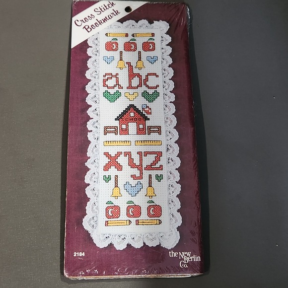 The New Berlin Co. ABC Cross Stitch Bookmark Kit 2184 Count‎ Easy Instructions - Picture 1 of 6